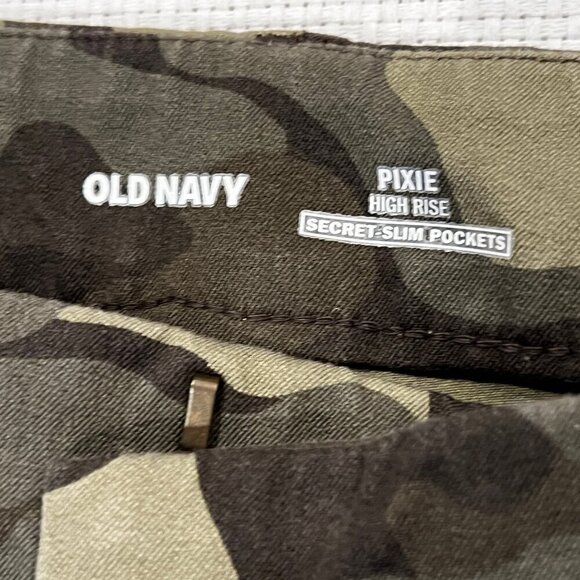 Old Navy Green Camo Pixie High Rise Secret Slim Slash Pockets Pants Size S - Picture 6 of 8